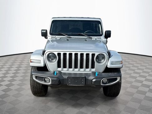 Used 2023 Jeep Wrangler Unlimited Sahara AWD/4WD image 2