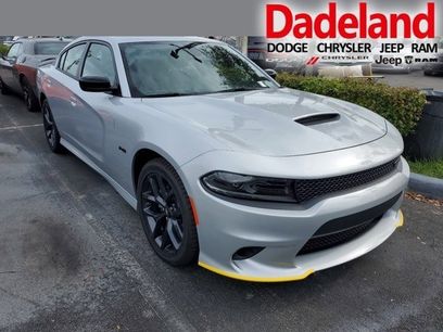 New 2023 Dodge Charger R/T w/ Plus Group