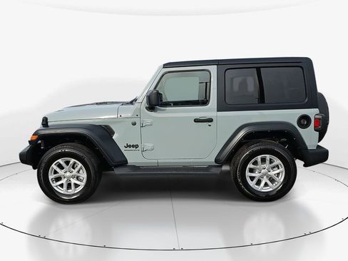 Used 2023 Jeep Wrangler Sport S image 8