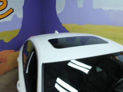 Used 2019 Honda Accord Sport image 5