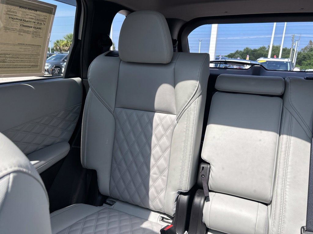 Used 2025 Mitsubishi Outlander 4WD Plug-In Hybrid image 36