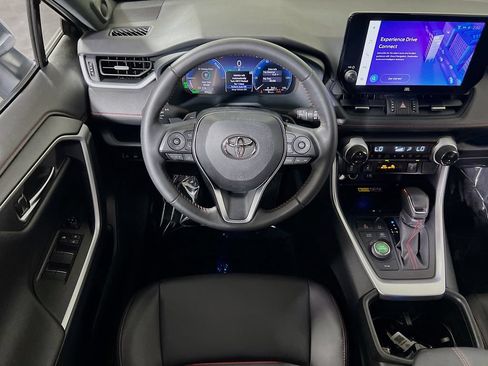 Certified 2024 Toyota RAV4 XSE w/ Weather Package AWD/4WD image 18