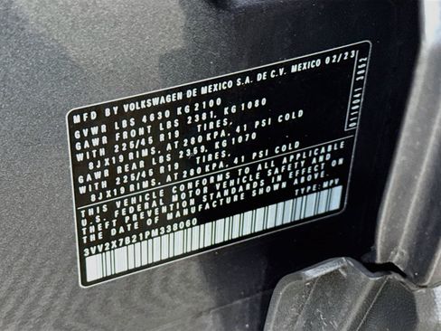 Used 2023 Volkswagen Taos SEL AWD/4WD image 27