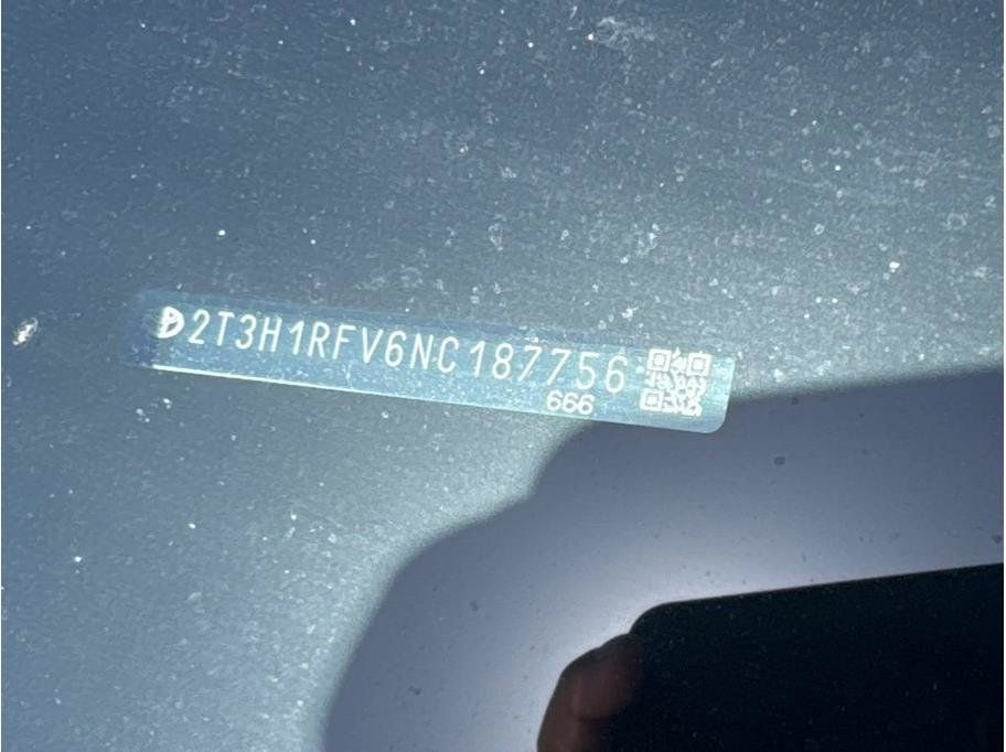 Used 2022 Toyota RAV4 LE FWD image 19