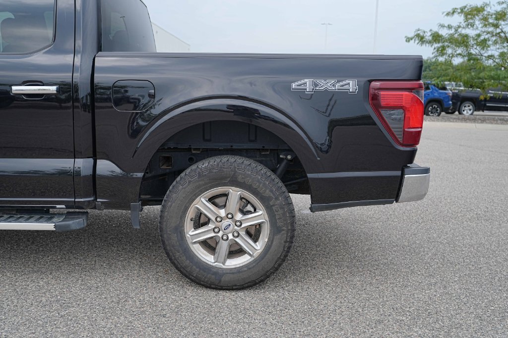 Used 2025 Ford F150 XLT w/ Equipment Group 301A Standard AWD/4WD image 13