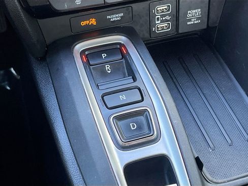 Used 2022 Honda Insight Touring image 17