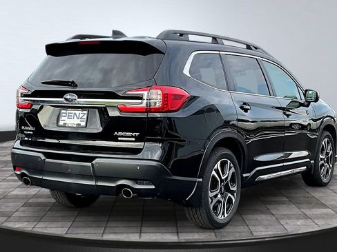 Used 2023 Subaru Ascent Limited w/ Technology Package AWD/4WD image 6