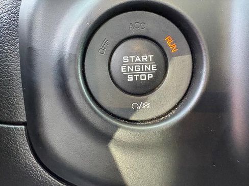 Used 2020 Jeep Wrangler Unlimited Sport image 10