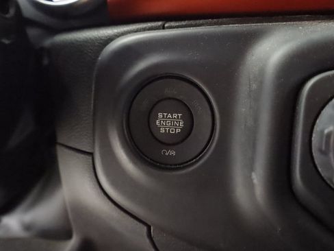 Used 2023 Jeep Wrangler Unlimited Rubicon w/ LED Lighting Group AWD/4WD image 30