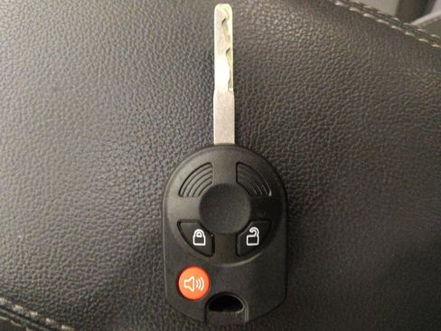 Used 2019 Ford Escape S FWD image 32