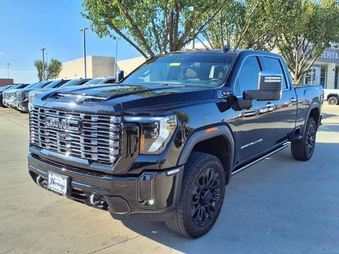 Used 2025 GMC Sierra 2500 Denali Ultimate AWD/4WD image 28