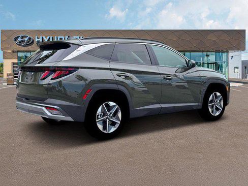 New 2026 Hyundai Tucson SEL image 8
