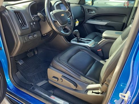 Used 2019 Chevrolet Colorado ZR2 image 13