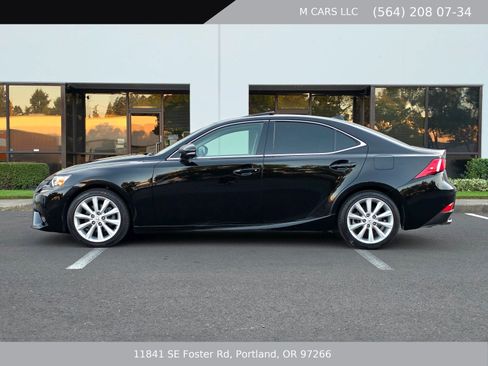 Used 2014 Lexus IS 250 RWD image 9