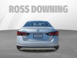 Used 2024 Nissan Altima 2.5 SV image 5