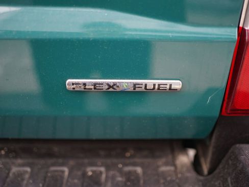 Used 2019 Ford F250 XL w/ Power Equipment Group AWD/4WD image 25