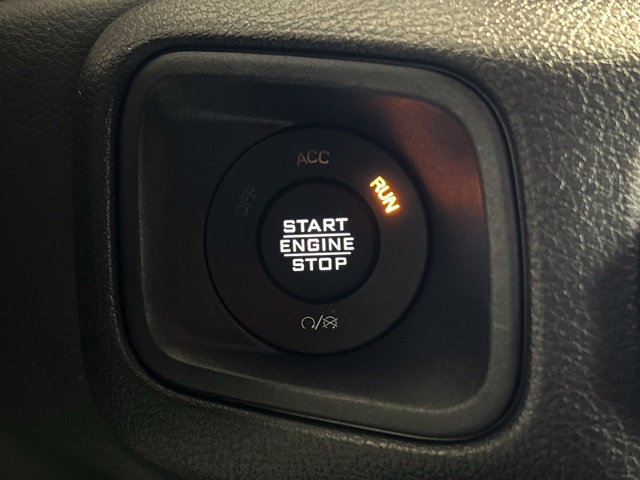 Used 2025 Jeep Wrangler Unlimited Sport AWD/4WD image 25