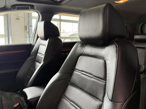 Used 2021 Honda CR-V EX-L image 10