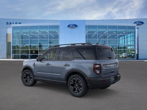 New 2025 Ford Bronco Sport Outer Banks w/ Outer Banks Tech Package+ image 5