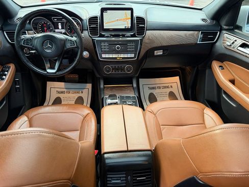 Used 2019 Mercedes-Benz GLS 450 4MATIC w/ Premium 1 Package image 43