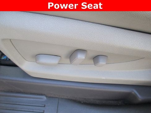 Used 2015 GMC Sierra 1500 SLT w/ SLT Crew Cab Value Package image 24