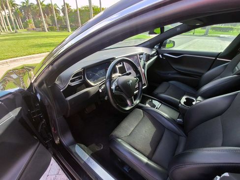 Used 2017 Tesla Model S 75D AWD/4WD image 21