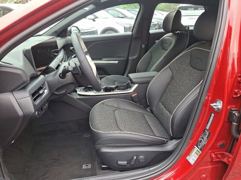 New 2025 Kia K4 GT-Line image 12