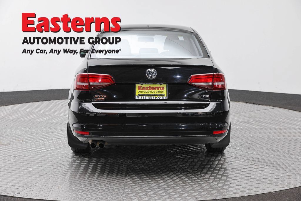 Used 2017 Volkswagen Jetta S w/ Jetta S Cold Weather Package FWD image 6