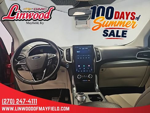 Used 2021 Ford Edge Titanium AWD/4WD image 15