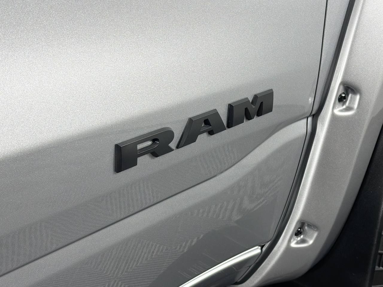 Used 2019 RAM 1500 Sport w/ Leather & Sound Group AWD/4WD image 31
