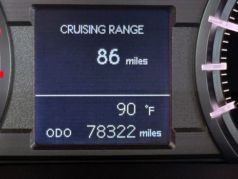 Used 2018 Toyota 4Runner TRD Off-Road Premium w/ Convenience Package AWD/4WD image 26