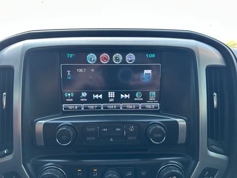 Used 2019 GMC Sierra 3500 SLT w/ Driver Alert Package AWD/4WD image 3
