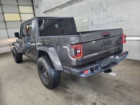Used 2021 Jeep Gladiator Sport image 4