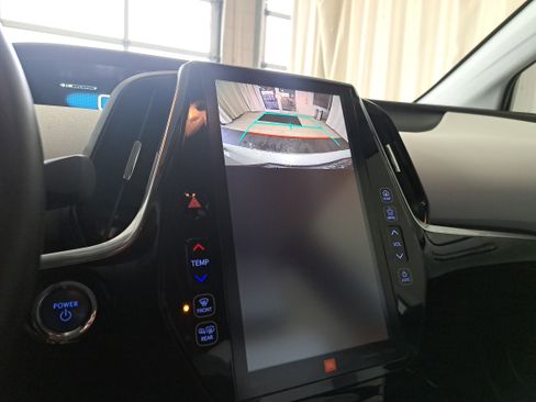 Used 2020 Toyota Prius Prime LE image 20