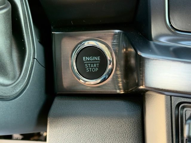 Used 2026 Ford F450 Lariat AWD/4WD image 29