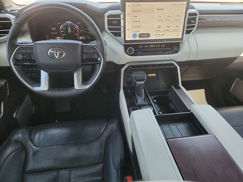Used 2023 Toyota Sequoia Capstone AWD/4WD image 13