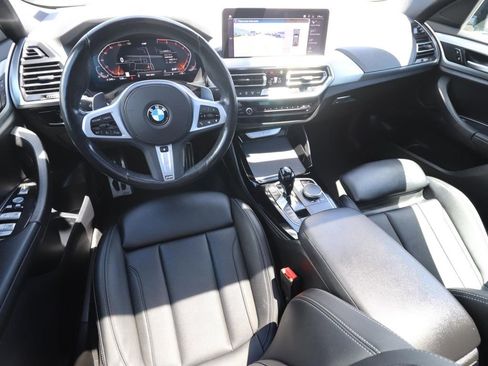 Used 2023 BMW X4 xDrive30i w/ M Sport Package image 9