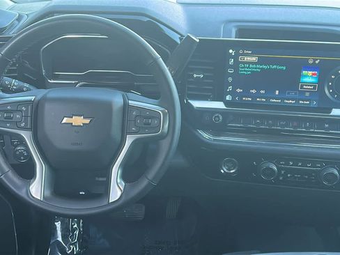 Used 2023 Chevrolet Silverado 1500 LT image 13