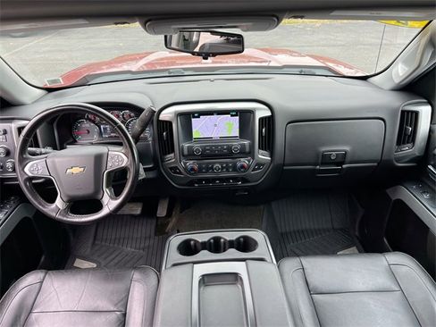 Used 2018 Chevrolet Silverado 1500 LT w/ LPO, Street Package image 19