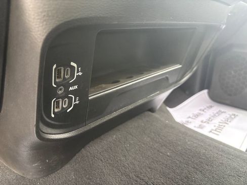 Used 2024 RAM 2500 Big Horn image 29