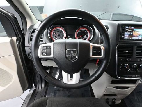 Used 2017 Dodge Grand Caravan SE w/ Power Window Group image 27