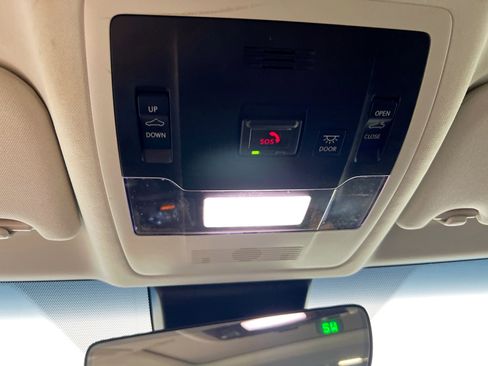 Used 2023 Lexus ES 350 w/ Accessory Package (Z1) FWD image 22