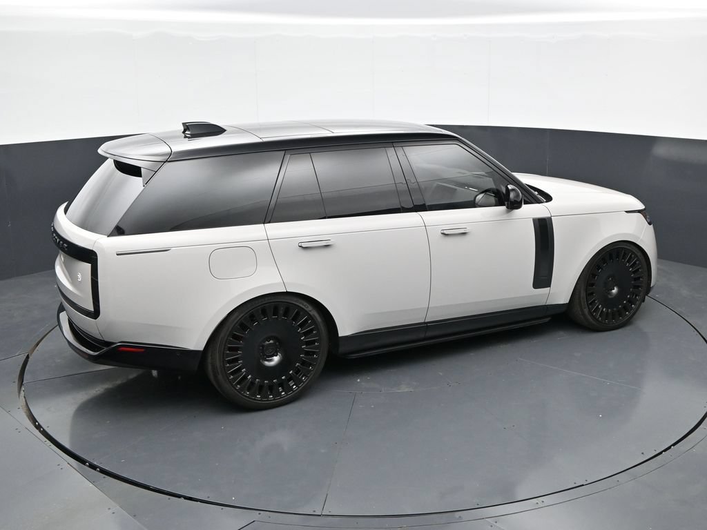 Used 2025 Land Rover Range Rover SV AWD/4WD image 43