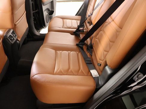 Used 2017 Nissan Rogue SL w/ SL Premium Package image 13