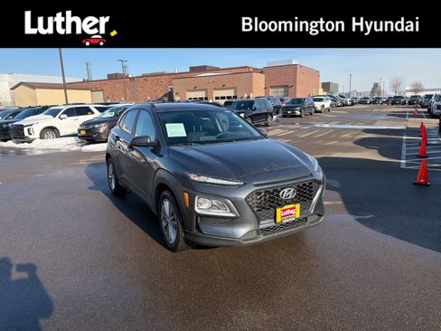 Used 2021 Hyundai Kona SEL image 1