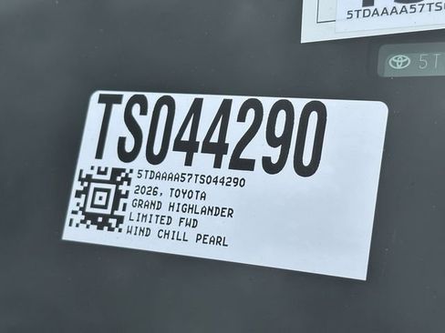 New 2026 Toyota Grand Highlander FWD image 26