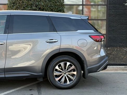 Used 2022 INFINITI QX60 Pure image 11