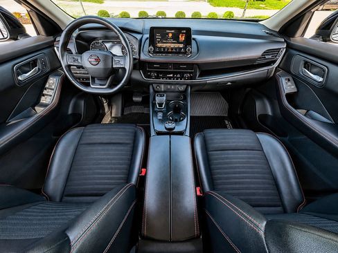 Used 2025 Nissan Rogue SV w/ Rock Creek Premium Package AWD/4WD image 2