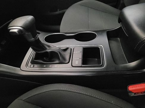 Used 2019 Kia Sorento FWD image 26