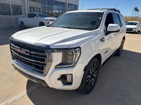 Used 2023 GMC Yukon AT4 w/ AT4 Premium Plus Package image 1